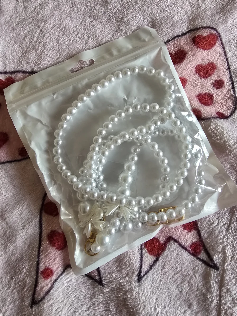 N/A stylish white